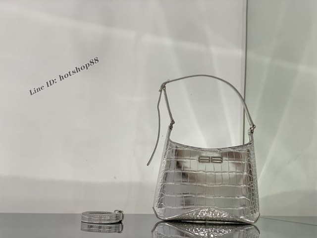 Balenciaga專櫃爆新款肩背女包 巴黎世家XX鱷魚紋壓花小號新月包 fyj1910